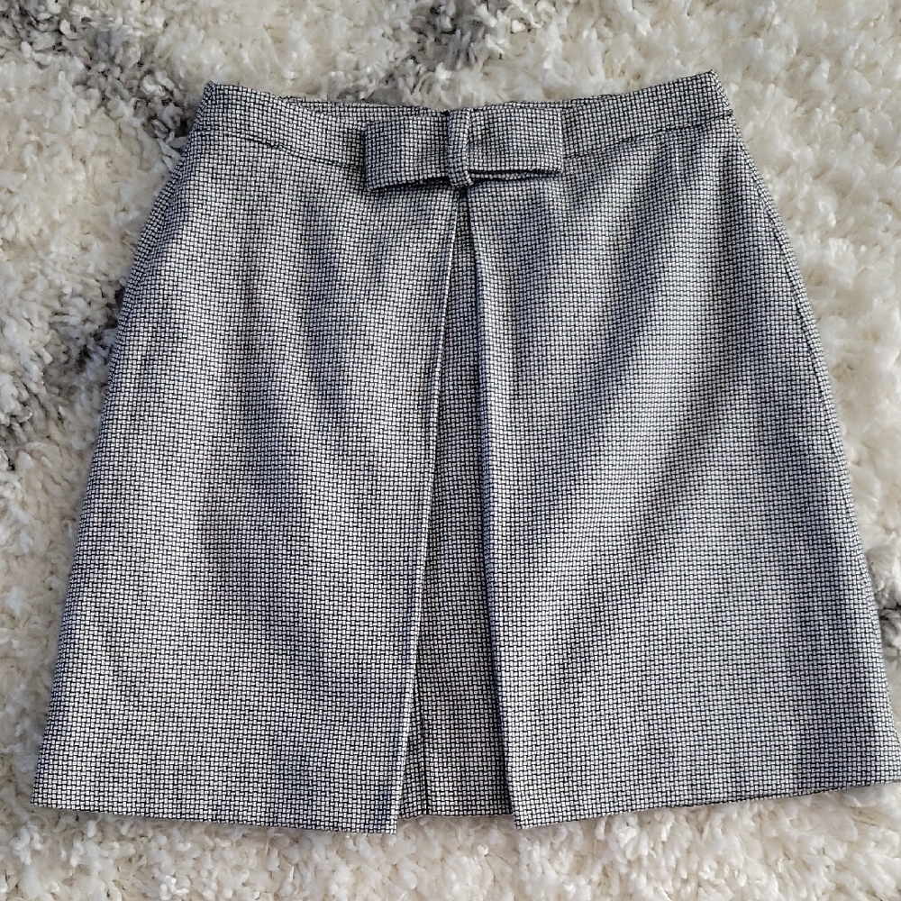 LOFT Black & White  A-line Mini Skirt Bow Front